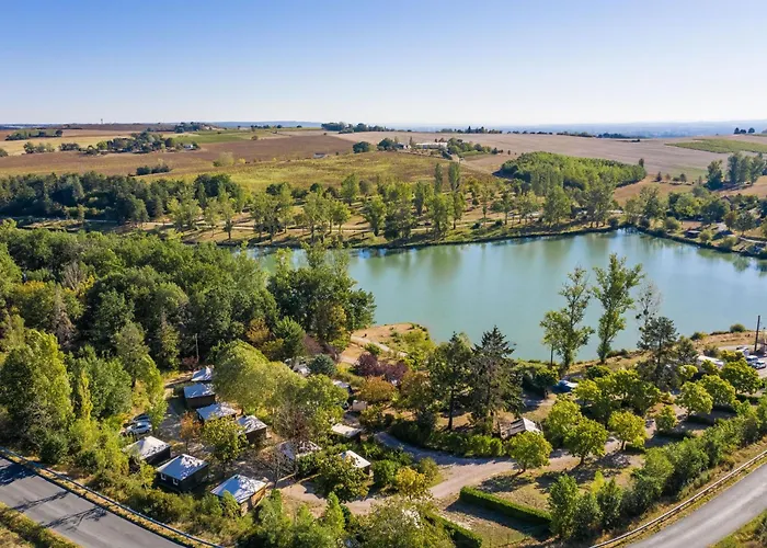 Apartment Saloon Avec Privatif *